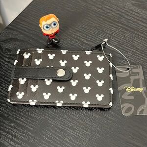Disney Black and White Mickey Mouse Card Holder Nwt